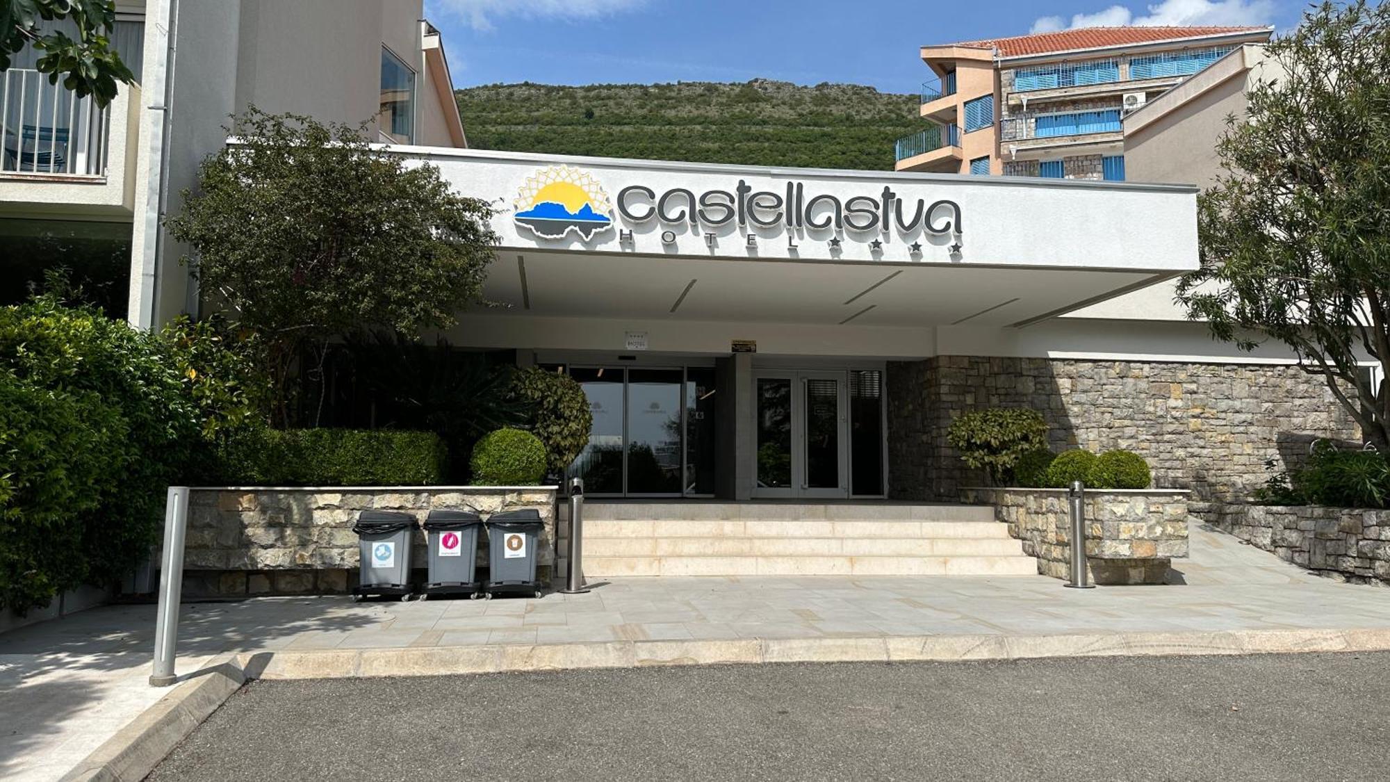 Hotel Castellastva Петровац Экстерьер фото